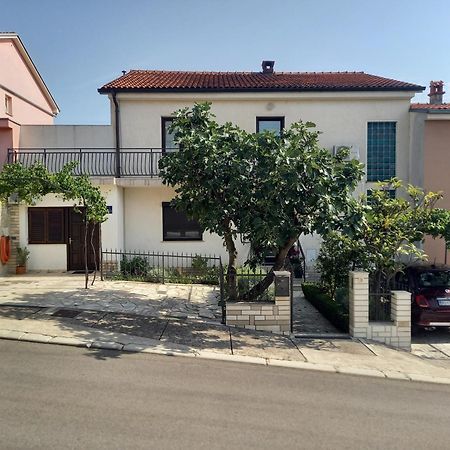 Apartman Antonia Цриквеница Экстерьер фото