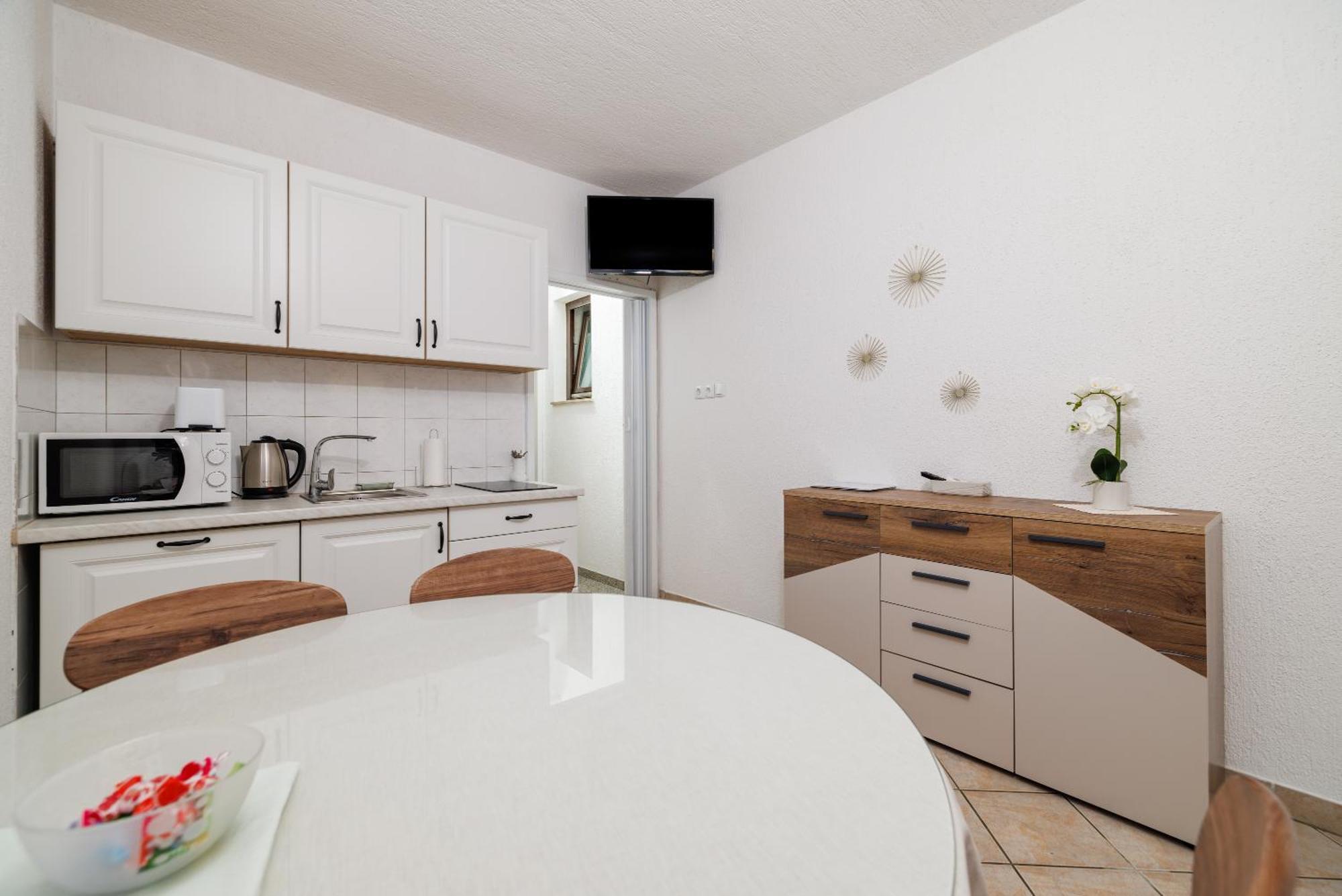 Apartman Antonia Цриквеница Экстерьер фото