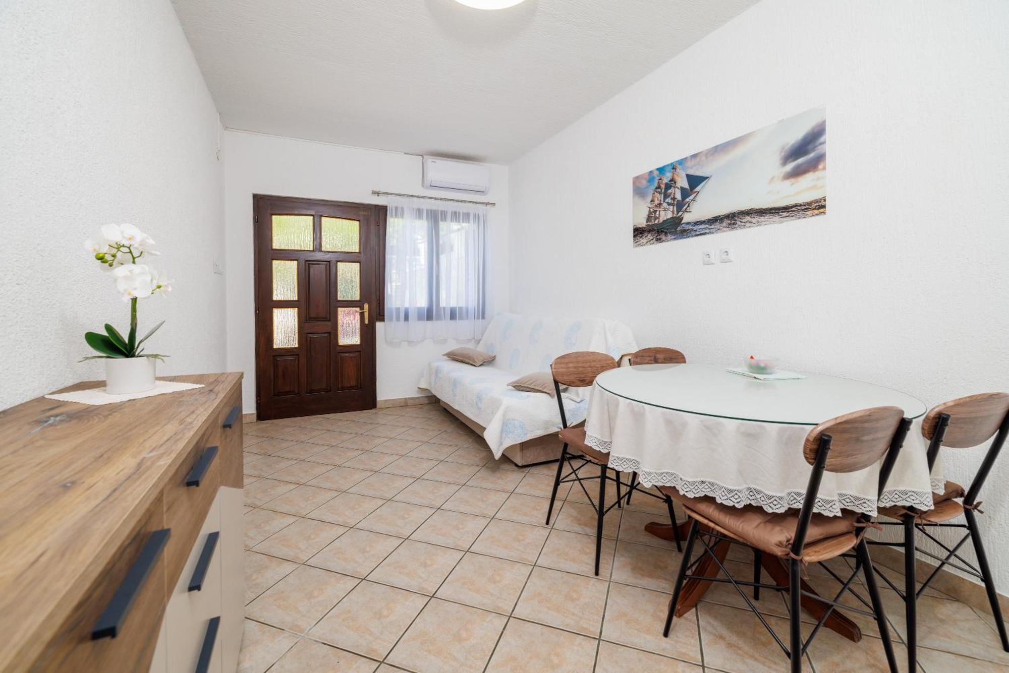 Apartman Antonia Цриквеница Экстерьер фото